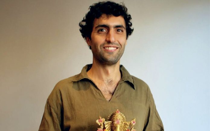 715fe4f7980414b6f0287ee346131a95_XL